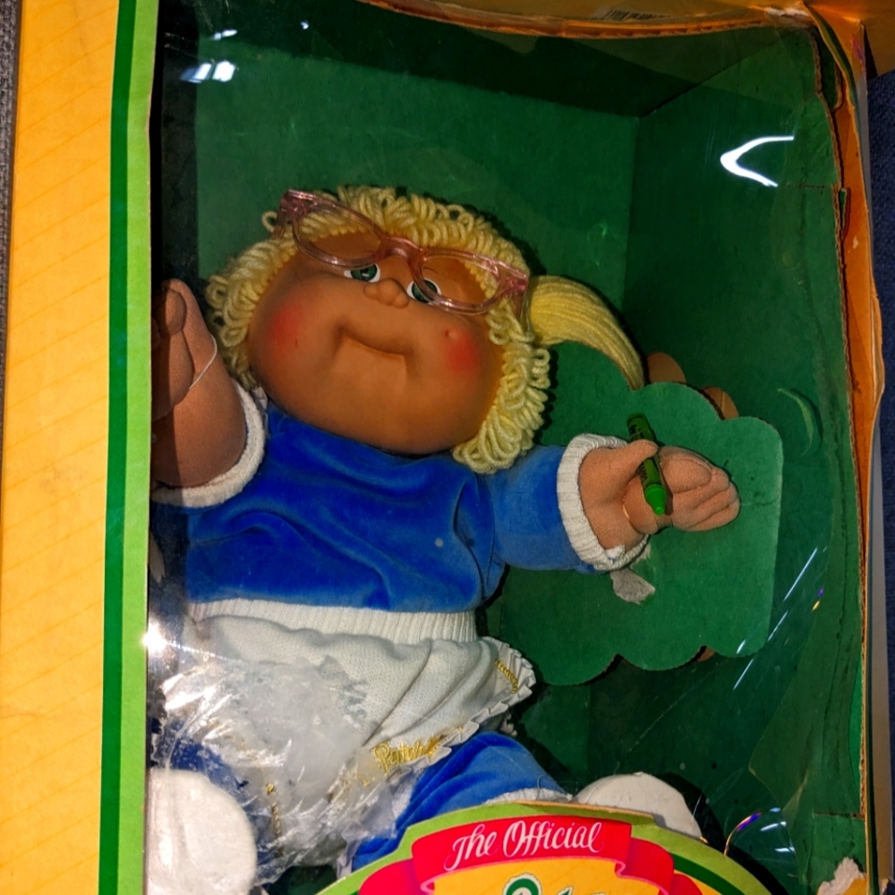 Cabbage Patch Kids, 1983/84 doll, In Great condition, Like New